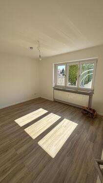 Foto - Erstbezug nach Sanierung! - 1.000,00&nbsp;EUR Kaltmiete, ca.&nbsp; 68,12&nbsp;m&sup2;