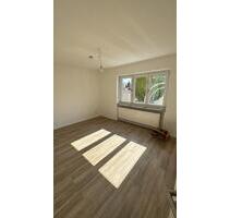 Erstbezug nach Sanierung! - 1.000,00&nbsp;EUR Kaltmiete, ca.&nbsp; 68,12&nbsp;m&sup2; in Straubing (PLZ: 94315)