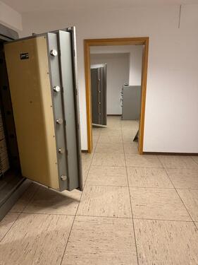 Foto - Sicherer Lagerraum - 920,00&nbsp;EUR Kaltmiete, ca.&nbsp; 110,00&nbsp;m&sup2;