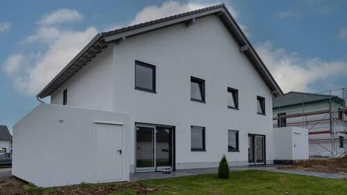 Foto - Zwei Eigentumswohnungen im Stil eines Doppelhauses