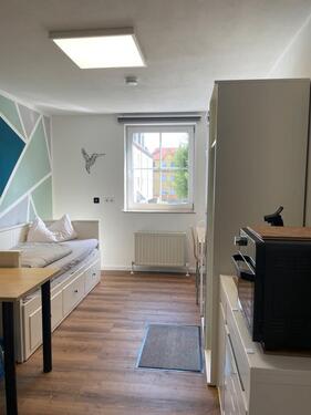 Foto - Zentrale 1-Zimmer-Wohnung renoviert und möbliert!