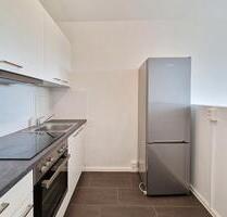 Ihre neue 4-Zimmer-Wohnung mit Einbauküche! AB SOFORT! - Chemnitz Markersdorf