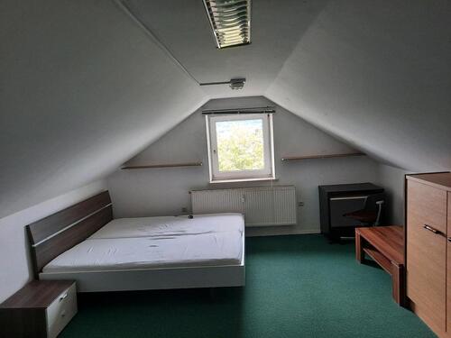 Foto - helle freundliche DG-Wohnung in Toplage ,möbliert mit Aufzug