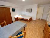 Foto - Infa , Zimmer frei ab 10.10.25 - 90,00 EUR Kaltmiete,