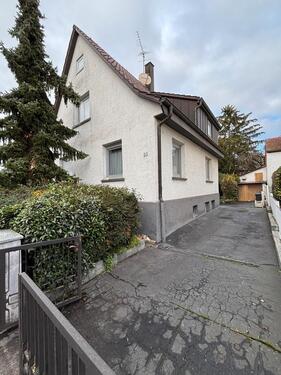 Foto - Freistehendes charmantes Einfamilienhaus mit GEWÖLBEKELLER