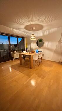 Foto - Helle 2,5-Zimmer-Wohnung mit Balkon zur Untermiete