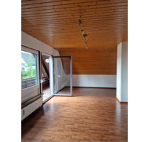 3-Zimmer-DG-Wohnung mit Balkon, 3-Parteien-Haus, Sterbfritz - Sinntal