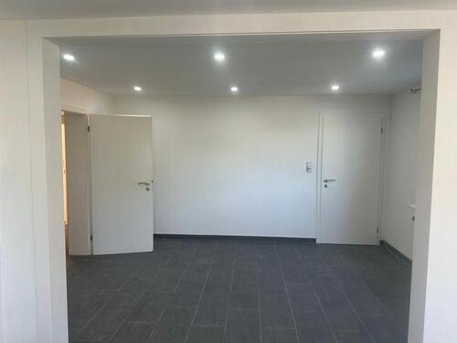 Foto - Großzügige 3-Zimmer-Wohnung mit Balkon & 2 Bädern – Oberdress