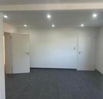 Großzügige 3-Zimmer-Wohnung mit Balkon & 2 Bädern – Oberdress - Burbach