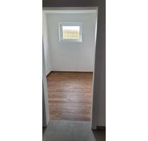 Komplett renovierte EG Wohnung - 750,00&nbsp;EUR Kaltmiete, ca.&nbsp; 95,00&nbsp;m&sup2; in Holzheim (PLZ: 86684)