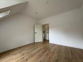 Foto - Stilvoll modernisierte 3-Zimmer-Wohnung mit neuer Einbauküche