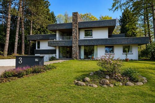 Foto - exklusives, gepflegtes Einfamilienhaus auf großzügigem, parkähnli