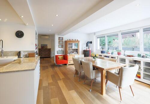 Foto - modernisiert, gemütlich, familienfreundlich: Haus in Top-Lage