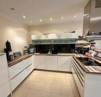 Einseitig angebautes Zweifamilienhaus - Zweibrücken