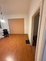 Foto - Wohnen und Gewerbe – 2-Zimmer-Wohnung mit separatem Geschäft