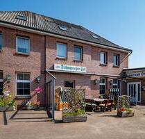 Komplett ausgebucht für 2026 - 1.500,00&nbsp;EUR Kaltmiete, ca.&nbsp; 271,79&nbsp;m&sup2; in Hennstedt (PLZ: 25779)