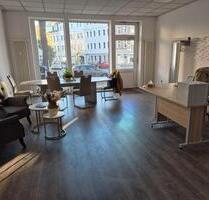 Büro Praxis Schulungsräume - 750,00&nbsp;EUR Kaltmiete, ca.&nbsp; 63,00&nbsp;m&sup2; in Erfurt (PLZ: 99089) Andreasvorstadt