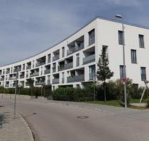 Sonnendurchflutete 4-Zimmer-Wohnung mit Terasse Küche Fahrstuhl - München Aubing-Lochhausen-Langwied Sonnendurchflutete 4-Zimmer-Wohnung mit Terasse Küche Fahrstuhl - München Aubing-Lochhausen-Langwied