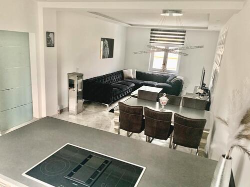 Foto - 8 Zimmer Mehrfamilienhaus, Wohnhaus zum Kaufen in Duisburg