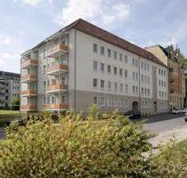 Hier trifft Alltagstauglichkeit auf Gemütlichkeit: Schöne 2-Zimmerwohnung mit Balkon - Plauen