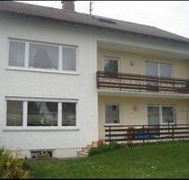 Top 4,5 Zimmer EG-Wohnung mit Terrasse und Garten in Illertissen!