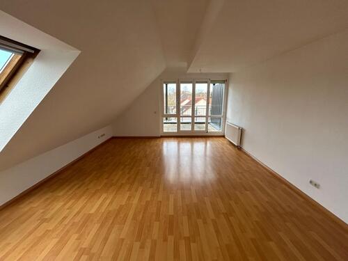 Foto - attraktive 2 Raum DG Wohnung mit Balkon +++TOP+++ Wohnpark Markkleeberg; EBK mögl.