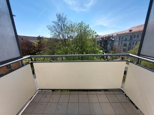 Foto - Neu sanierte 4 RWG mit Balkon zu vermieten!