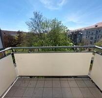 Neu sanierte 4 RWG mit Balkon zu vermieten! - Dresden Plauen