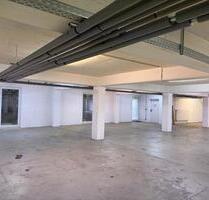 Halle mit Toiletten und Büro - 1.650,00&nbsp;EUR Kaltmiete, ca.&nbsp; 430,00&nbsp;m&sup2; in Bergheim (PLZ: 50127) Ahe