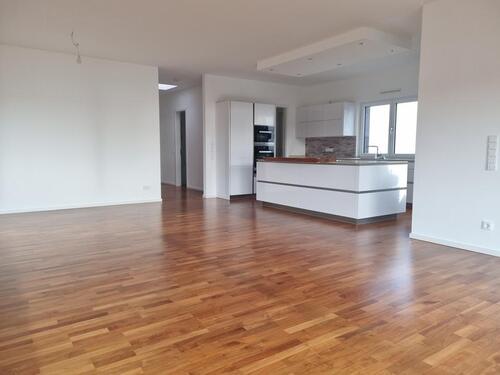 Foto - Helles & modernes Penthouse in Bad Soden zu vermieten