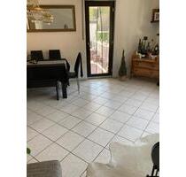 Charmante 2 Zimmer-Wohnung - 550,00&nbsp;EUR Kaltmiete, ca.&nbsp; 58,00&nbsp;m&sup2; in Bad Breisig (PLZ: 53498)