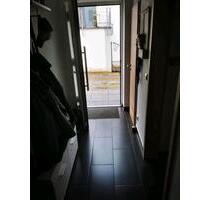 2 Zimmer Wohnung im Solms - 900,00 EUR Kaltmiete, ca.  64,00 m² in Aßlar (PLZ: 35614)