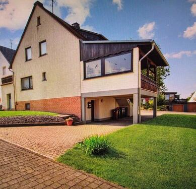 Foto - 5 Zimmer Einfamilienhaus in Peterswald-Löffelscheid