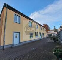 Single(t)räumchen in der City - 250,00&nbsp;EUR Kaltmiete, ca.&nbsp; 30,00&nbsp;m&sup2; in Zwickau (PLZ: 08056)