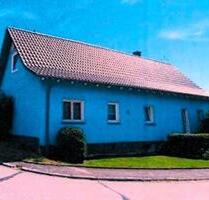 EFH mit Potential, großem Grundstück Garage Scheune - Schömberg