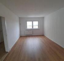 [ID 227] Schöne 4-Raum-Wohnung - auf Wunsch mit neuer Einbauküche - sofort verfügbar - Greifswald Eldena