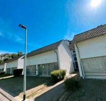 Garagen Stellplatz Mainz Laubenheim Bahnhof Oldtimer Parkplatz