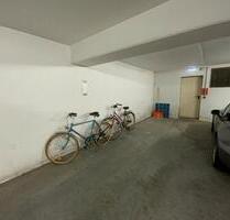 Perfekter Stellplatz für Anhänger & Motorrad - sicher, trocken & sofort verfügbar! - Gunzenhausen