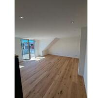 Moderne Dachgeschosswohnung mit Süd-Balkon - Detmold Hiddesen