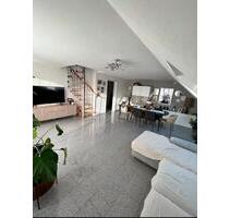 4 Zimmer WHG mit Balkon - 1.350,00 EUR Kaltmiete, in Eislingen (Fils) (PLZ: 73054)