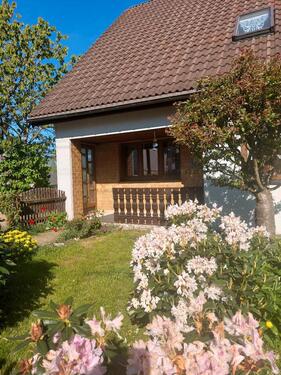 Foto - Einfamilienhaus, ausgebaut mit 2 Wohnungen