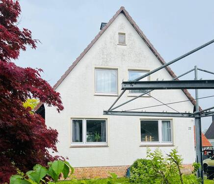 Foto - Einfamilienhaus mit großem Garten