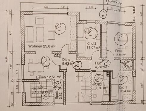 Foto - Schöne 4 Zimmer Wohnung mit Dachrolling im Zweifamilienhaus