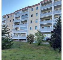 Frisch renovierte 3-Raum-Wohnung mit Balkon - Großenhain