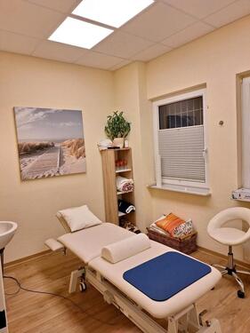 Foto - Behandlungsraum - 350,00&nbsp;EUR Kaltmiete, ca.&nbsp; 12,00&nbsp;m&sup2;