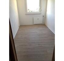 ... mit Balkon ! - 340,00&nbsp;EUR Kaltmiete, ca.&nbsp; 54,00&nbsp;m&sup2; in Heringen/Helme (PLZ: 99765)