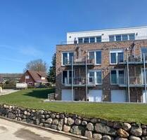 Neubau - Altersgerechte Komfortwohnung mit EBK + Balkon + Fahrst. - Ascheberg (Holstein)