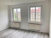Foto - Frisch renoviert - zwei Zimmer in RSL!