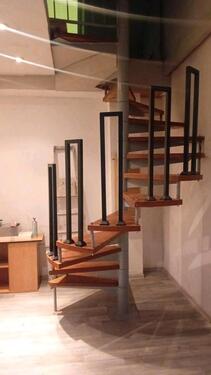 Foto - Wohnung 2 Zimmer Appartement DG mit küche und Teil möbliert