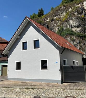 Foto - Erstbezug nach Sanierung, Einfamilienhaus in Hohenfels!